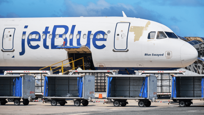 DOT Fines JetBlue $2 Million for Chronically Delayed Flights