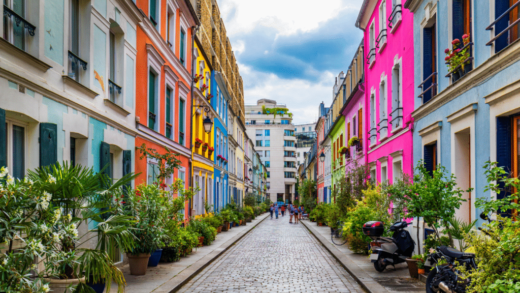 2. Rue Crémieux – Paris, France