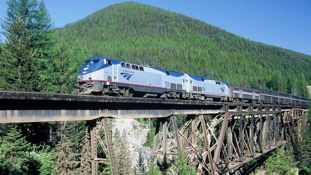 10 Scenic Train Journeys Across America
