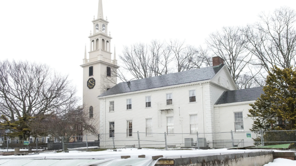 7. Trinity Church – Newport, Rhode Island (1726)