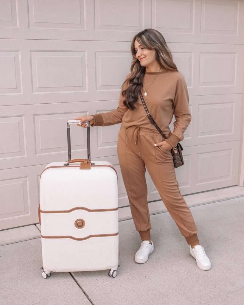 Camel Jogger Set