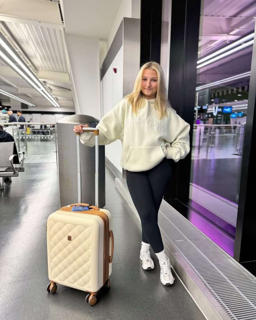 Oversized Cream Hoodie & Leggings