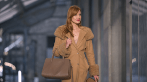 chic winter outfits for women 2026