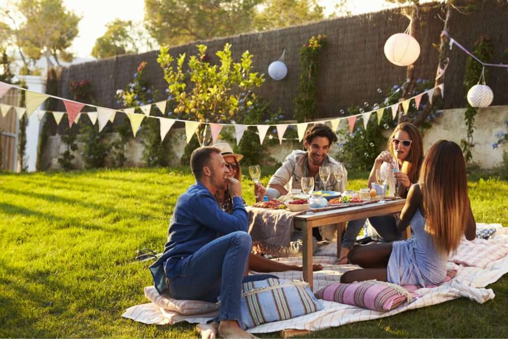 Host an Outdoor Brunch with Friends