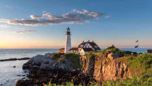 10 Most Beautiful Small Towns to Visit in New England