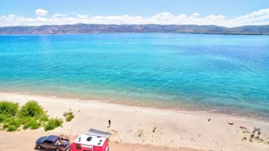 10 Lakefront Campgrounds in the US With Water So Clear You Can See the Bottom