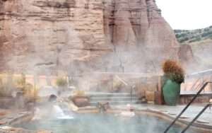 10 Best Hot Springs Resorts You Can Book for a Fall Weekend